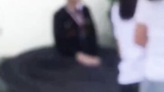 nah nah banyak tingkah sih wkwkkw