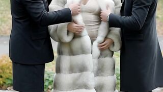 ЖЕНА В ШУБА