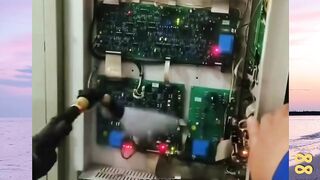 Membersihkan Panel Listrik Menggunakan Air????? versi bola88