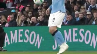 NYALABET - Cherki Toying Arsenal Defenders