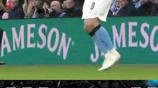 Manchester City mengalahkan Arsenal di final, menampilkan performa dominan untuk mengamankan trofi 3