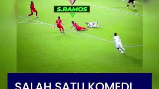 ???????? Momen legendaris itu terjadi saat pertandingan Sevilla vs Real Sociedad
