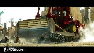 Transformers: Revenge of the Fallen (2009) - Bumblebee vs. Rampage Scene (8/10) | Movieclips