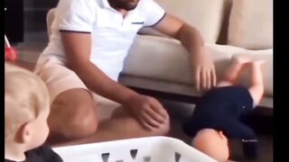 جو ہر مشکل کو آسان بنا دیتی ہے۔ بے شک، باپ دنیا کا بہترین استاد ہوتا ہے۔ ????❤️