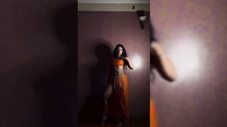 Indian Girl Aakriti Kunwar Dance 5