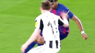 Lamine Yamal vs Newcastle