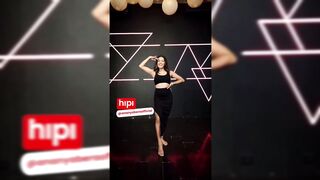 Indian Girl Ananya Bera Dance 4