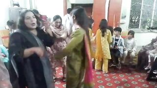 Wedding girl dance 2