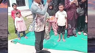 WARNING: VIDEO INI BISA BIKIN KETAWA TIBA-TIBA!