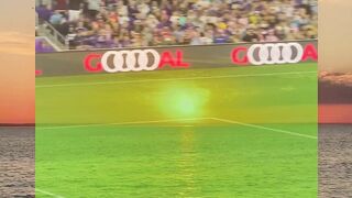 Gimana pendapat kalian tentang King Messi sudah melampaui rekor sang legenda Brasil (Pele)