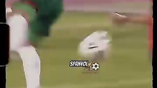 timnas spanyol menciptakan monster sebagai musuhnya