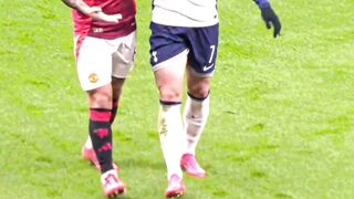 Waktu Martinez meminta Son untuk mengambil tendangan sudut dengan cepat… sisanya jadi sejarah.