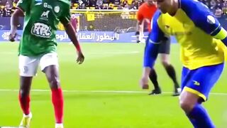 Ronaldo skills that stopped the internet 2