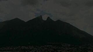 75. Porque El Amor Manda