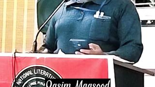 Sunna Hy Log Masihaa Pukarty Hain Tujhy | Qasim Maqsood | Deep Poetry Shorts ✨