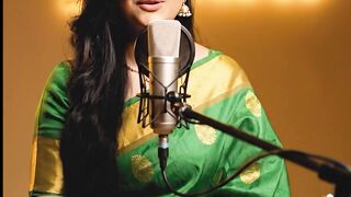 তুমি আমাকে ভালোবাসো কিংবা ঘৃণা করো....