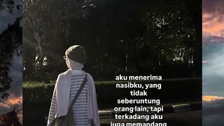 "Kadang iri sama hidup orang lain, tapi inget lagi kalau jalan ninjaku beda. ????✨"