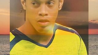 Keajaiban menari menembus pertahanan Milan, ini sih nama nya ronaldinho vs milan.