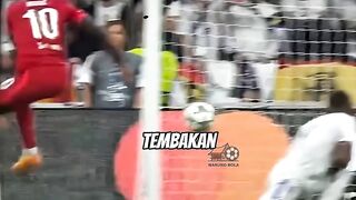 Satu pemain yang paling ditakuti courtois????