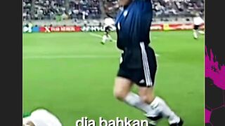 Namanya juga insting kiper, ya kan? ????????