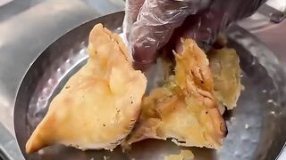 Samosa Chaat ????????????????????????