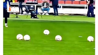 ADOBET88 - Wojciech Szczęsny Skills