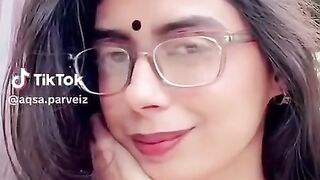 Aqsa Pervaiz Erotic Beauty
