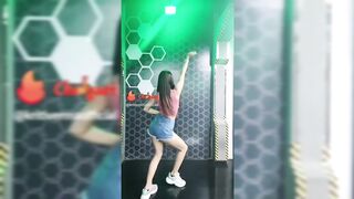 Indian Girl Kriti Verma Dance 6