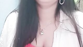 Bangladeshi beautiful item hot girls Raveena open live show