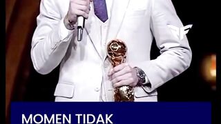 ???????? Momen Maarten Paes dipotong saat berpidato