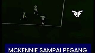 ???????? Lihat ekspresi wajah Weston McKennie