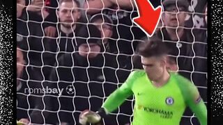 Pemain ini membangkang pelatihnya di depan mata seluruh dunia