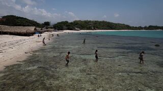 travelite - id | Trending HD Video 270