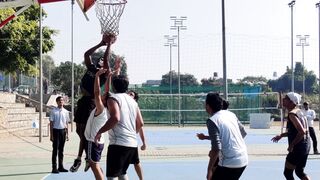 Kia Sportage - dynamic amateur basketball game in action | Trending HD Video