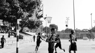 Sportsgirl - dynamic black and white basketball game action | Trending HD Video