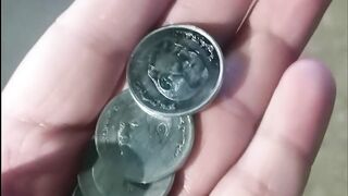 Go on, guess—do Moroccan bus drivers lie?