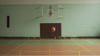 Kia Sportage - basketballs thrown on empty court | Trending HD Video