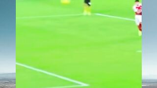 EMIRATES STADIUM KEMBALI JADI MILIK SETAN MERAH! ????????