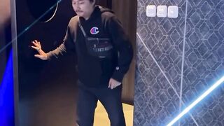 OOTD mas mas karaoke