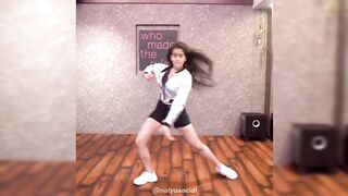 Indian Girl Niranjani Rao Dance 7