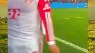 Emosi meledak di lapangan ????