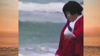 gadis kecil yang selalu cinta nya bertepuk sebelah tangan