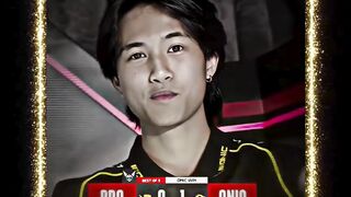 Langsung saja kasih pialanya ke onic ????????????????