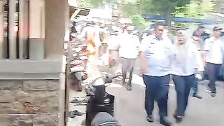 Kunjungan pa Mentri ke Menteng tenggulun