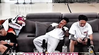 Kenapa harus gengsi gitu sih  tepe pulang dari singapore