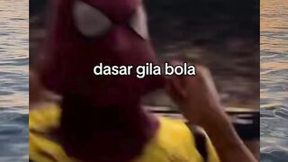 Singkat & Keren (Punchy)