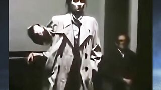 Seorang ibu yang sangat menyayangi putrinya