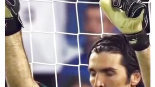 ADOBET88 - Duel Gila Buffon vs Casillas