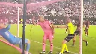 Sakit Tapi Worth It????5 Cedera Terkonyol Setelah Mencetak Gol????