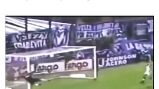 BAHKAN MARADONA SALUT!